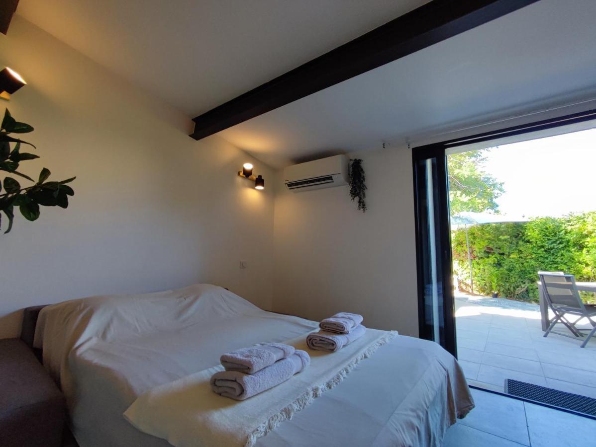 Studio avec magnifique Terrasse à 5 min de Cassis - L'OUSTO Roquefort-la-Bédoule Exterior foto